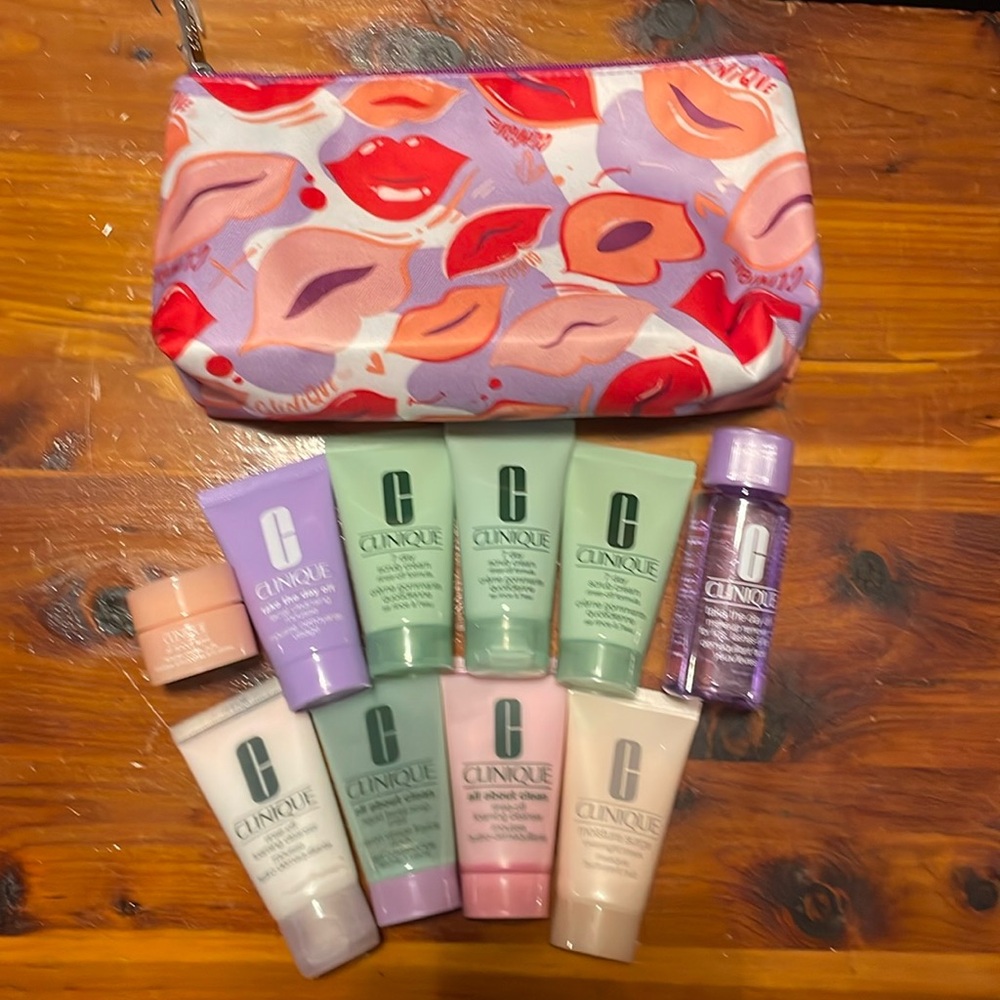 11 Piece Clinique Cleansers and Creme